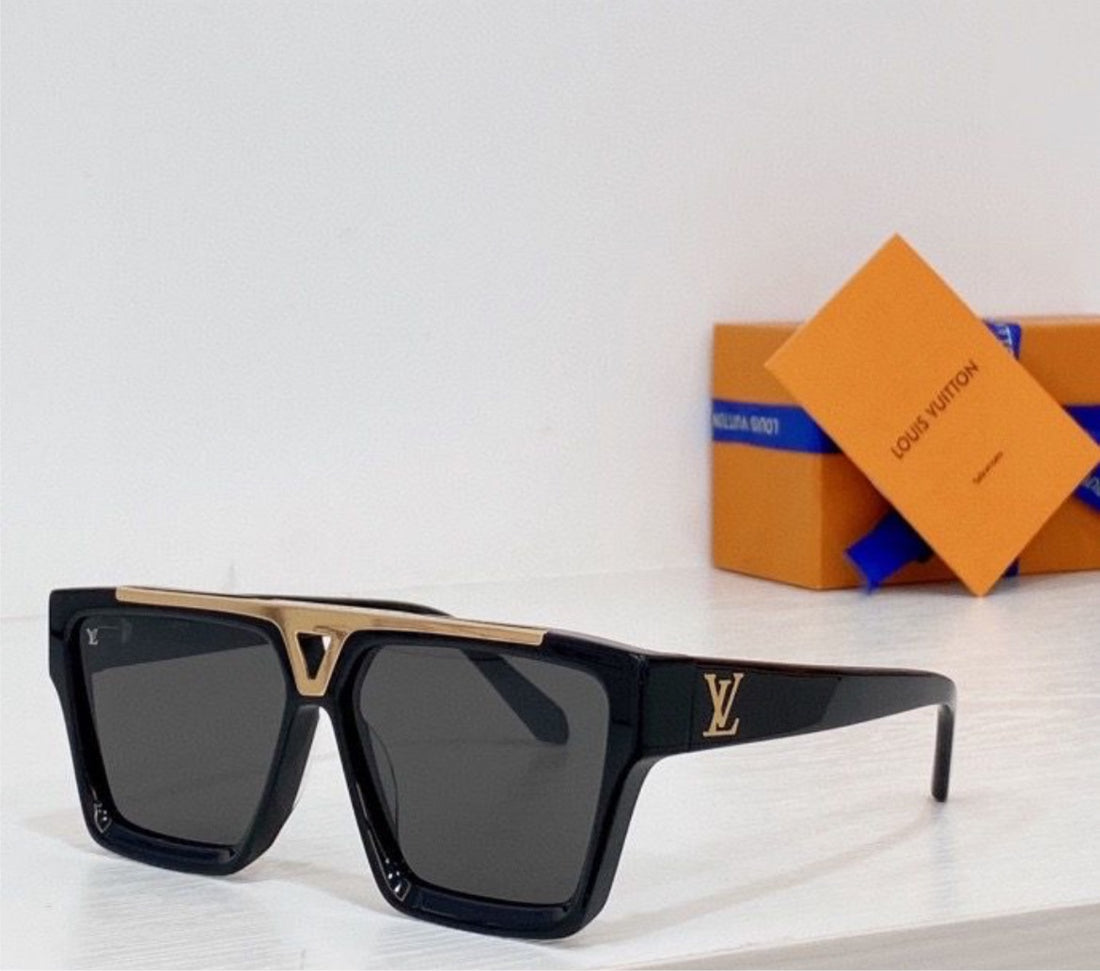 New Louis V woman shades