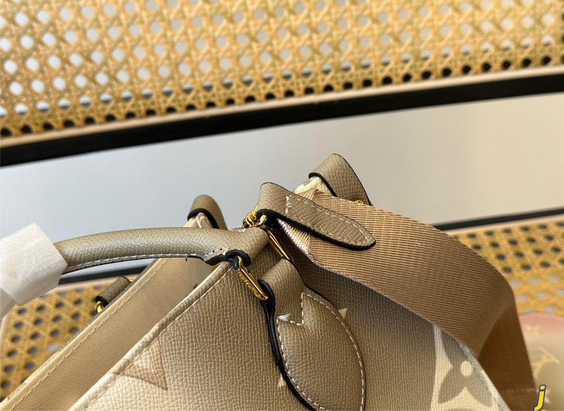 New woman LV handbag