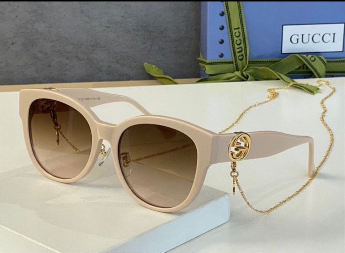 New Gucci woman Sunglasses