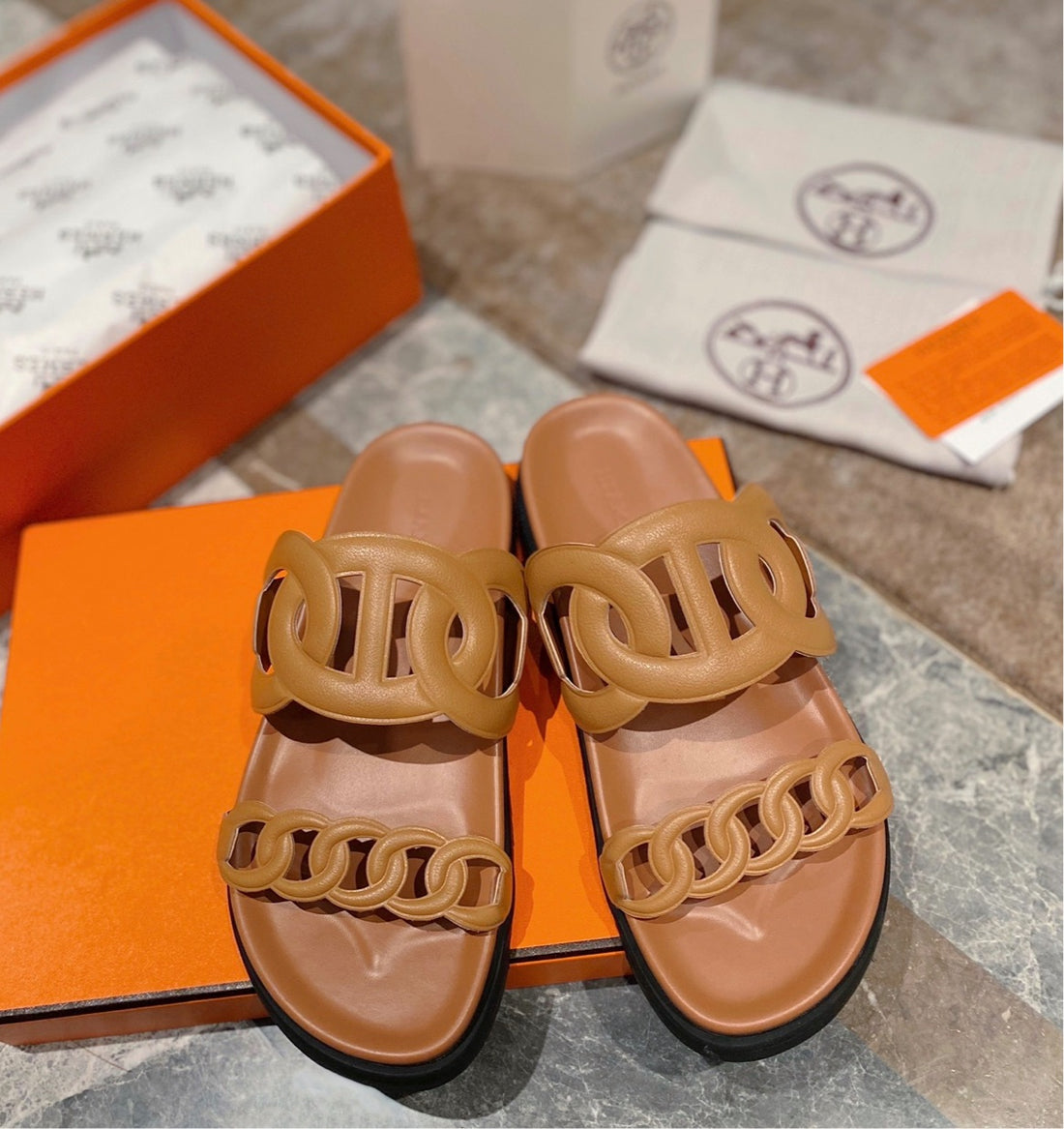 New woman Hermes sandal