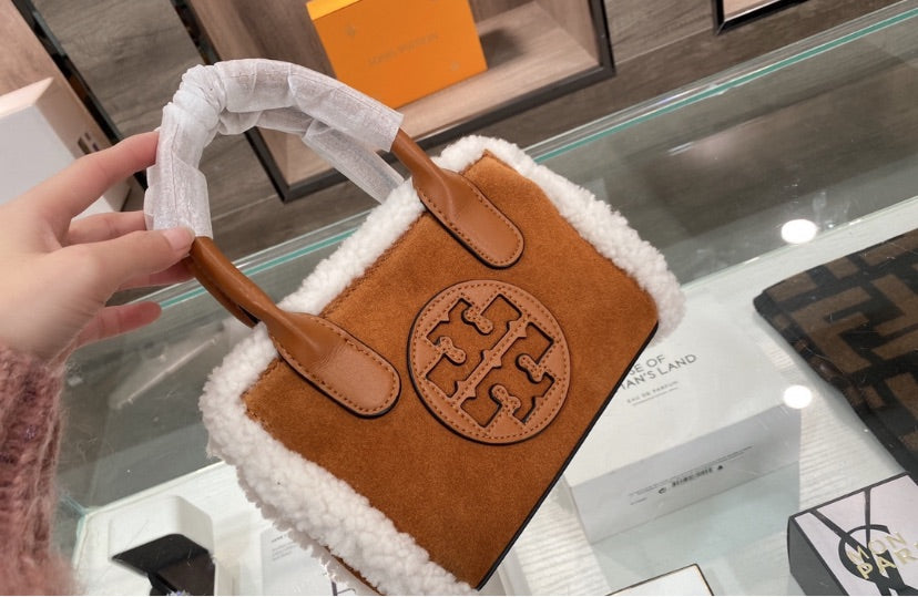 TORY BURCH fur handbag
