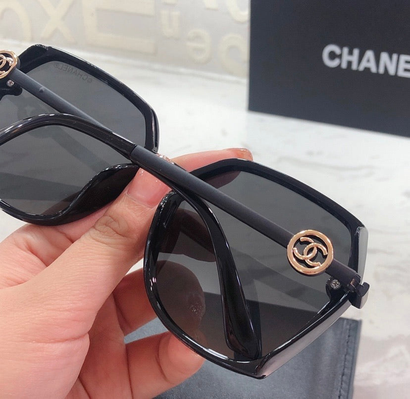 Chanel 2021 sunglasses