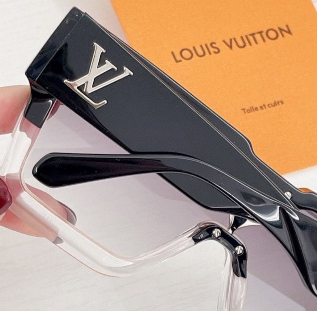 New Black/clear LV a woman sunglasses
