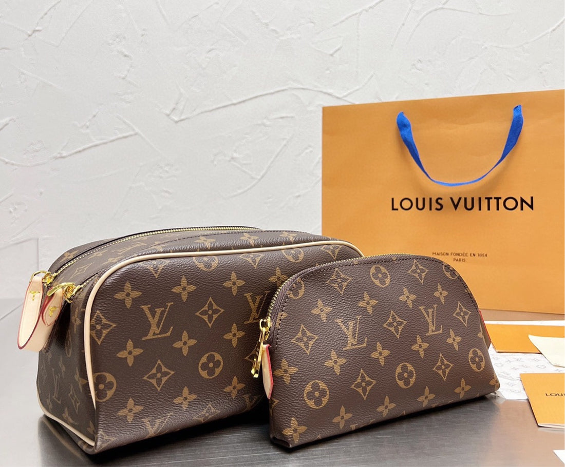 New LV makeup bag 2pc