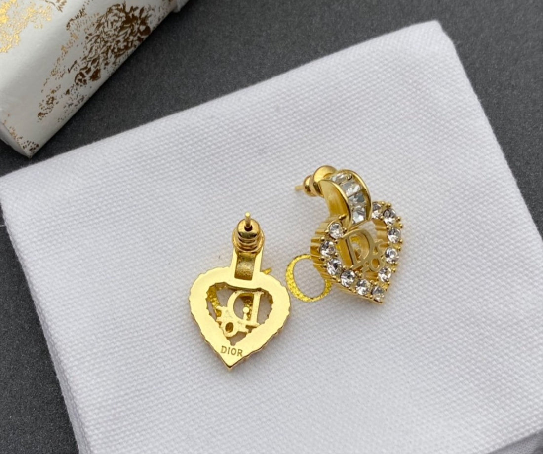 Dior gold plate earring