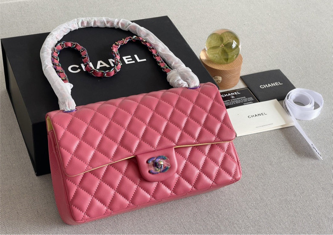 New Chanel woman shoulder handbag