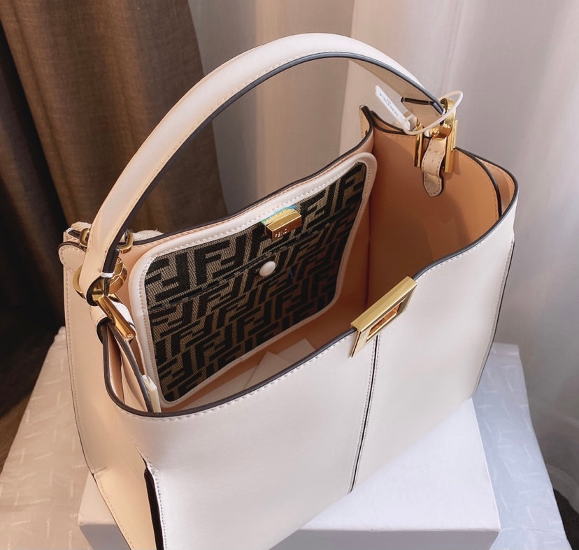 Fendi leather woman handbag