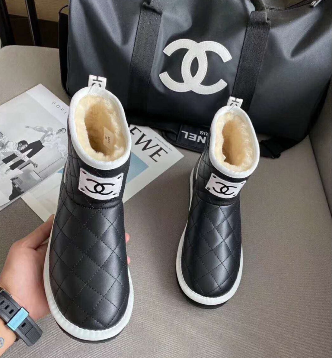 Woman Chanel cozy low cut boots
