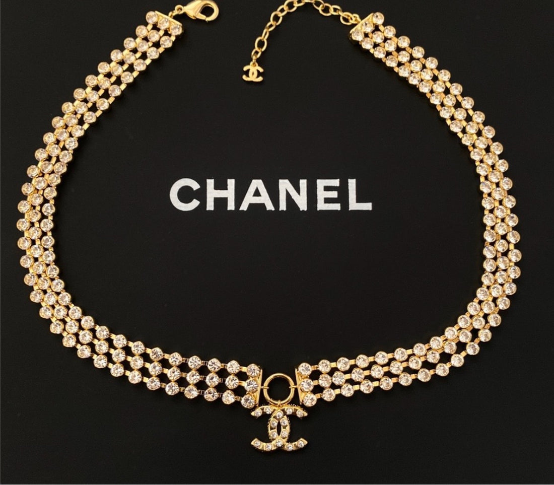 Chanel woman necklace
