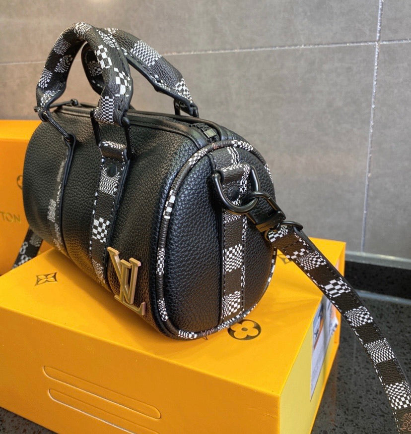 New LV Leather Woman shoulder Handbag