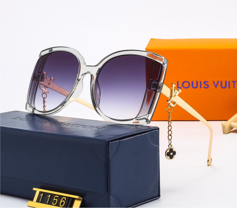 LV woman sunglasses