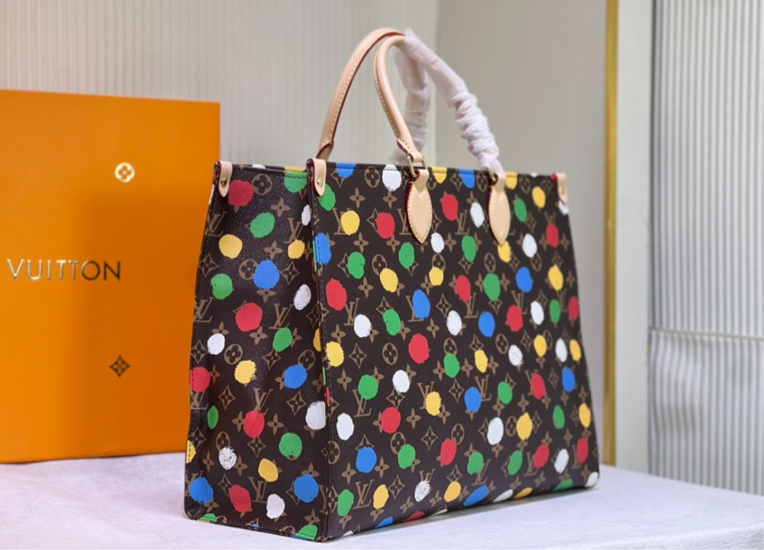 New large LV shoulder bag