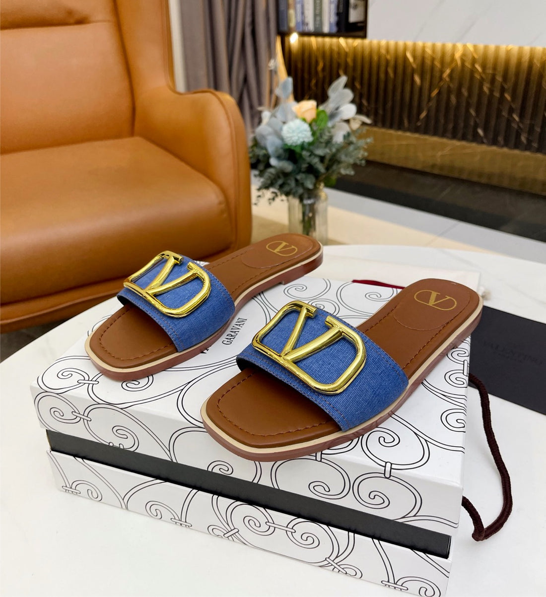 Valentino new woman sandal