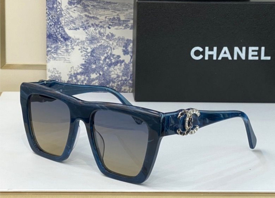 New sunglasses Chanel