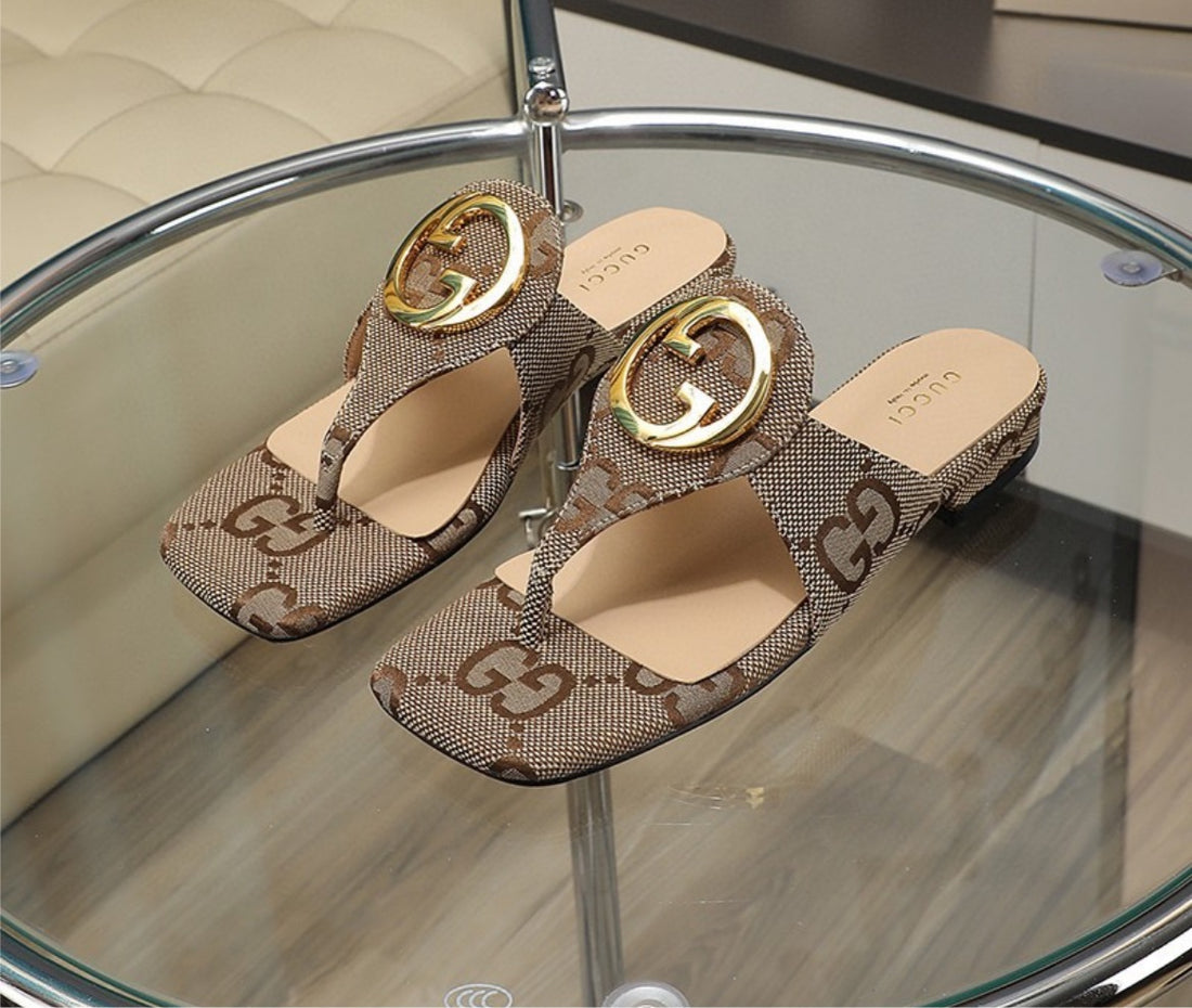New woman Gucci Sandal