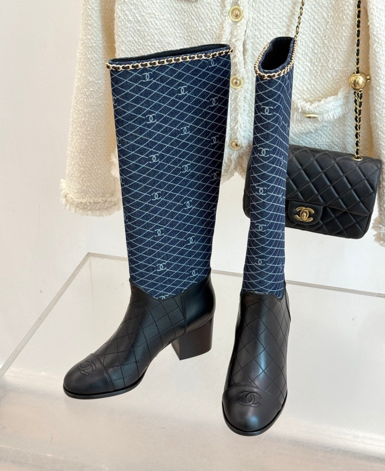 2025 Chanel woman boots new