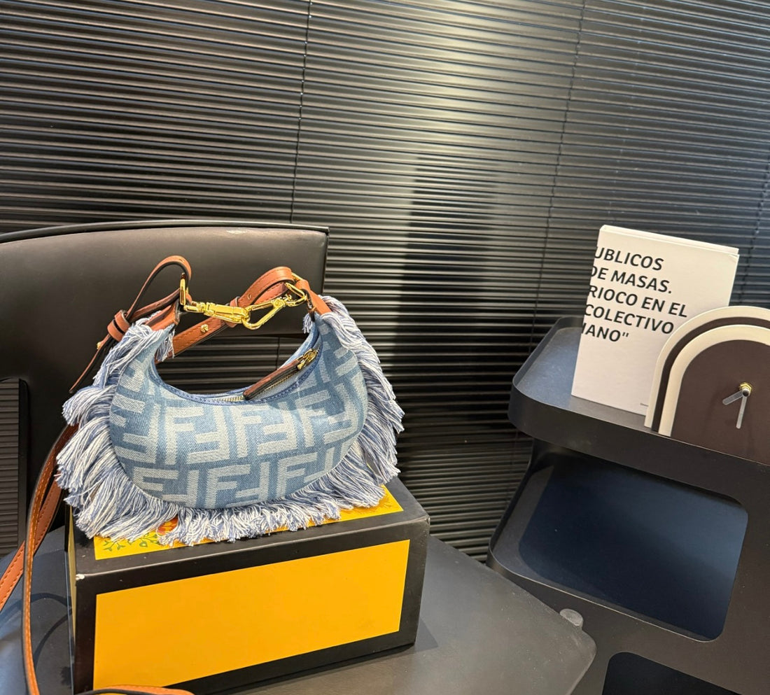 Fendi Handbag with fringes