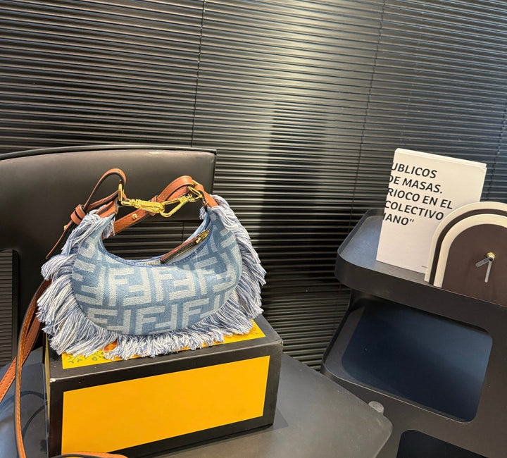 Fendi Handbag with fringes