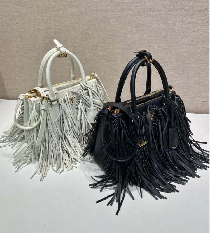 Fringes Prada new handbag