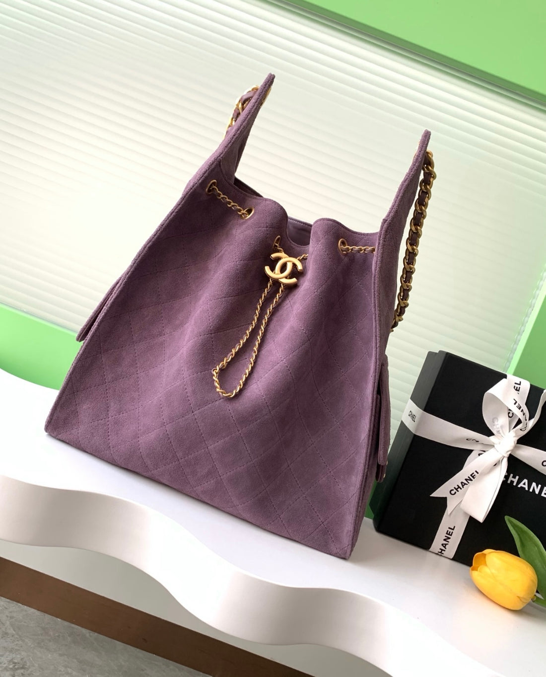 New woman Chanel suede Shoulder handbag