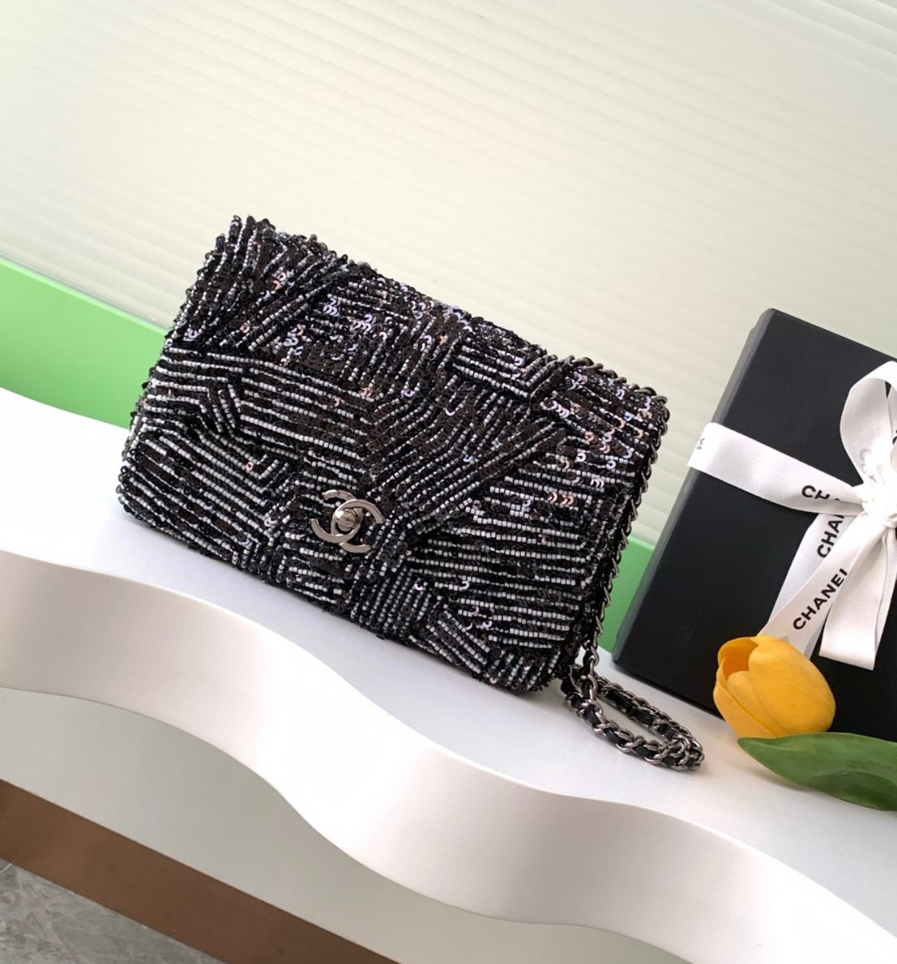 New Chanel woman shoulder handbag