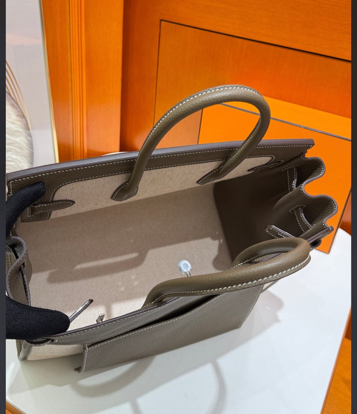 2025 Hermes woman handbag