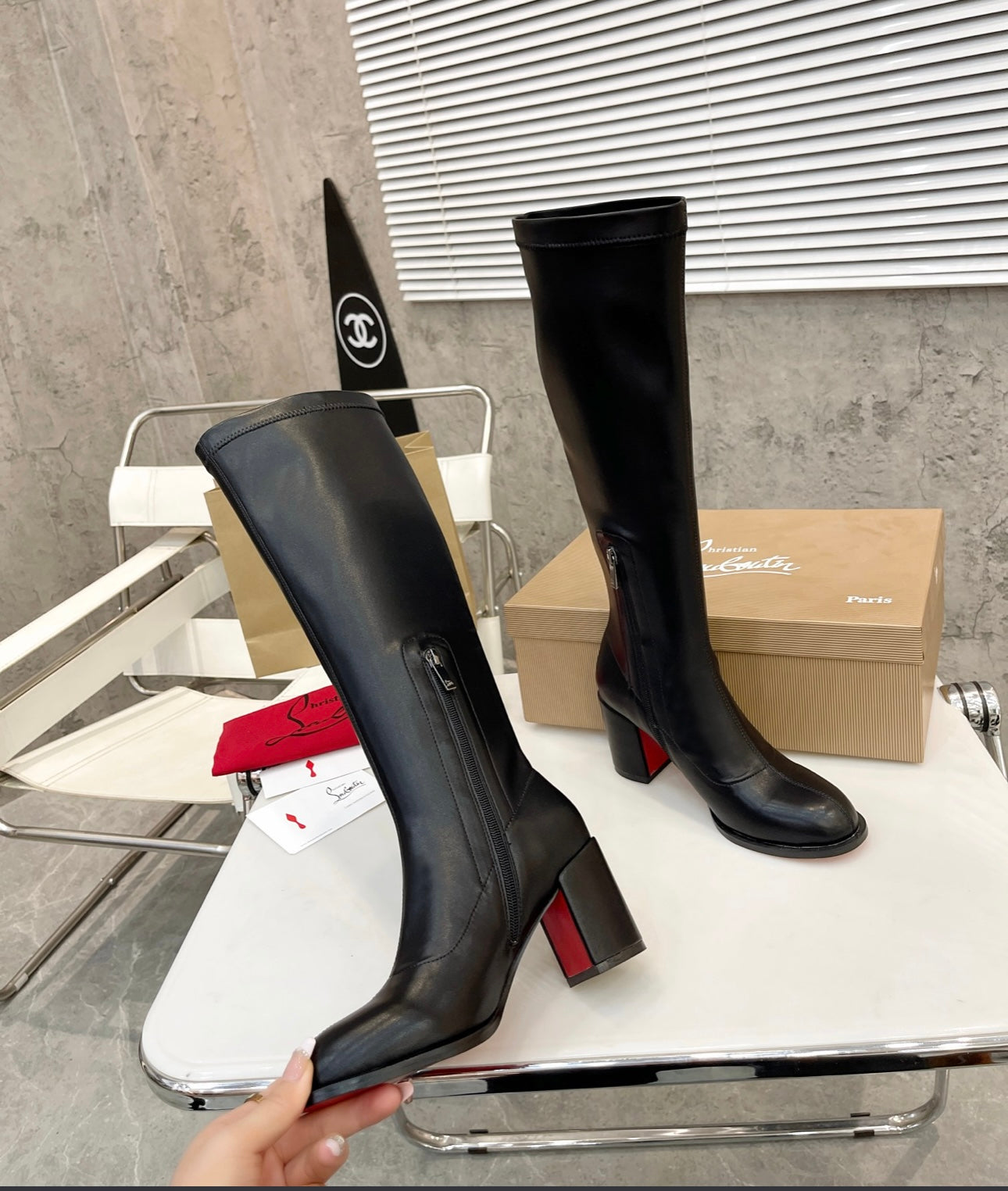 Red bottom woman Boots