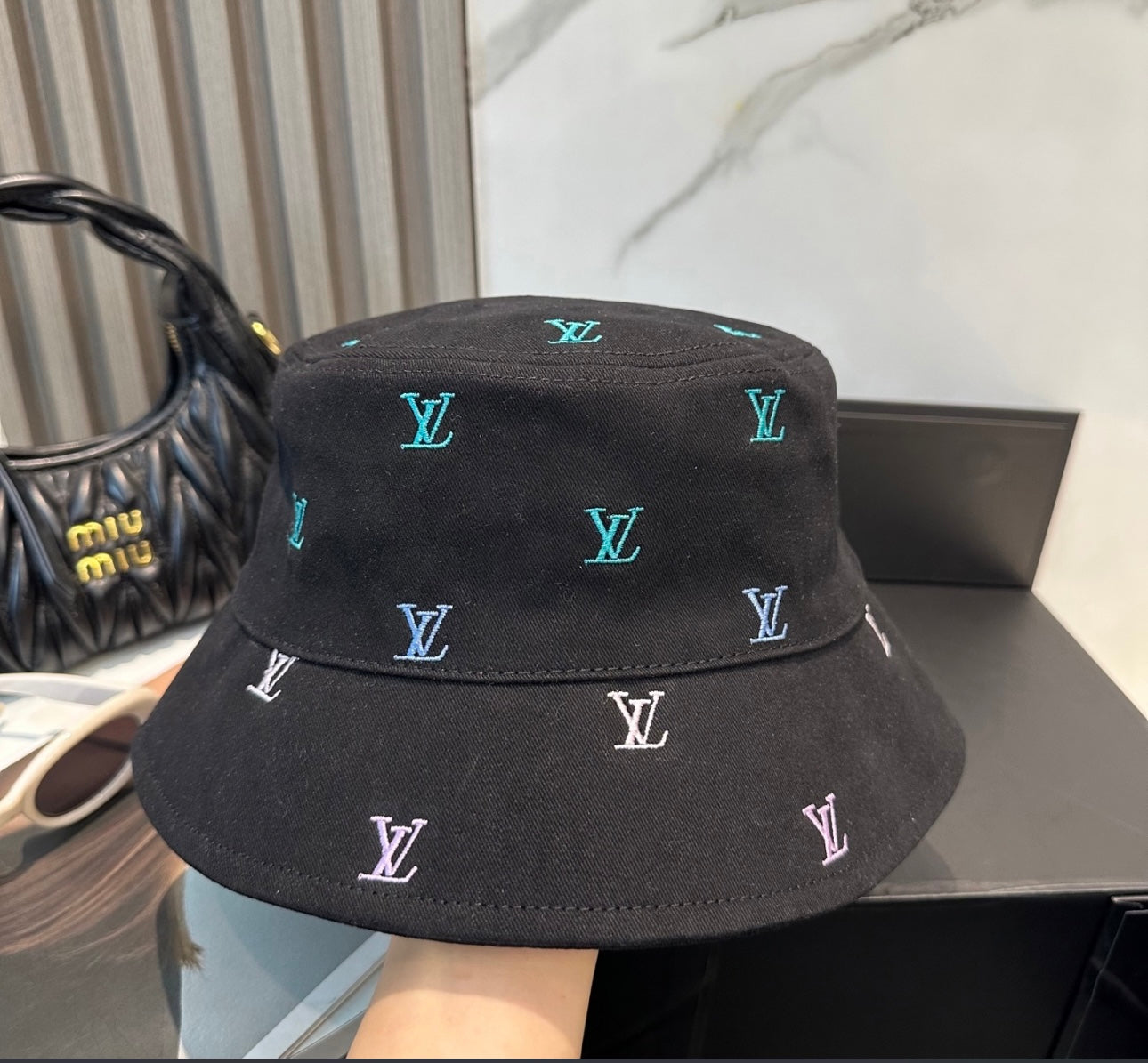 New LV bucket hat unisex