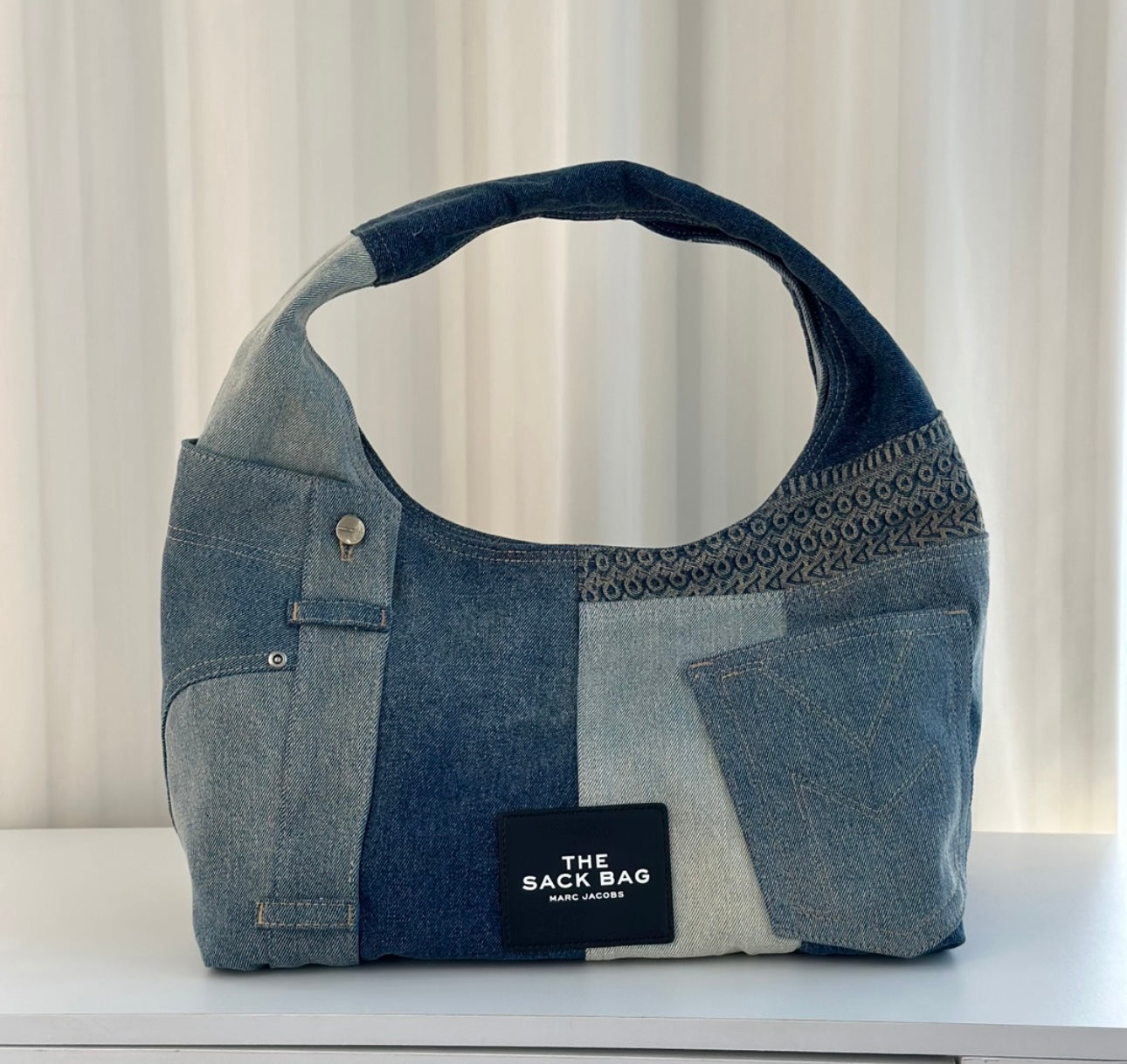 Marc Jacob woman shoulder handbag