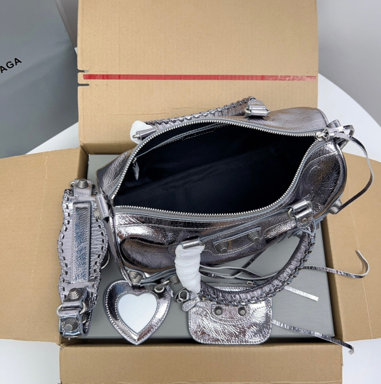 New Balenciaga woman shoulder handbag