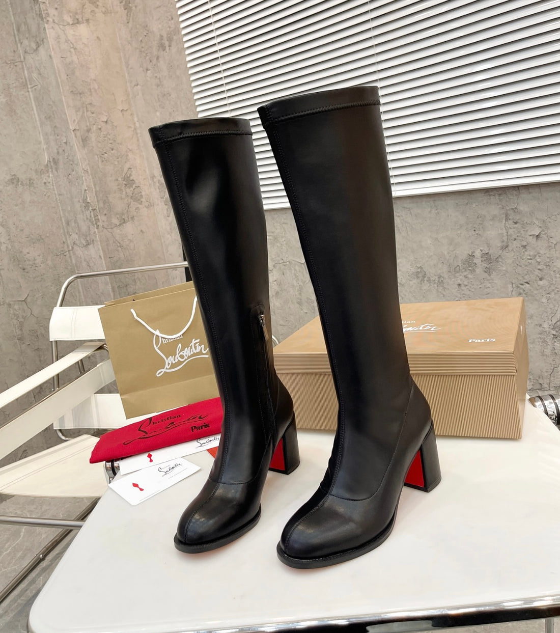 Red bottom woman Boots