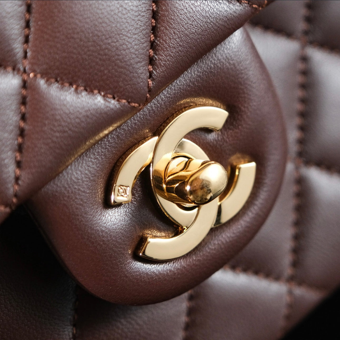 New leather Chanel woman shoulder handbag