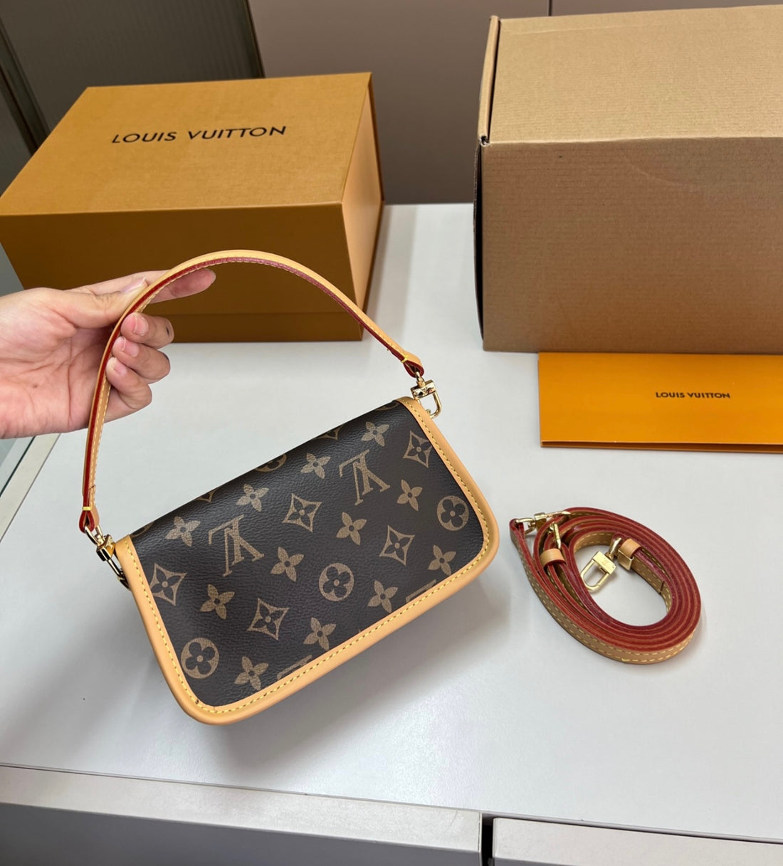 New leather woman handbag