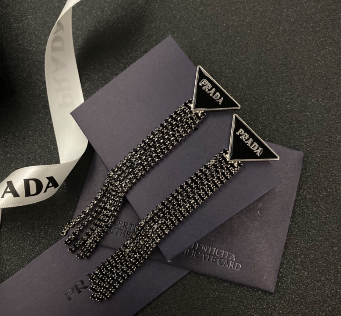Black Prada Long earring