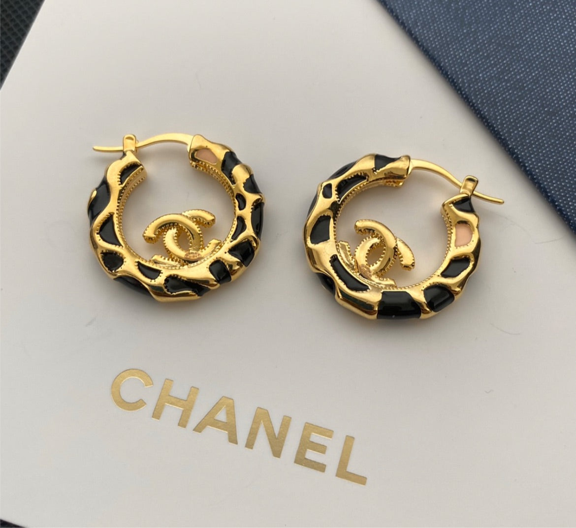 Gold/black Chanel earring