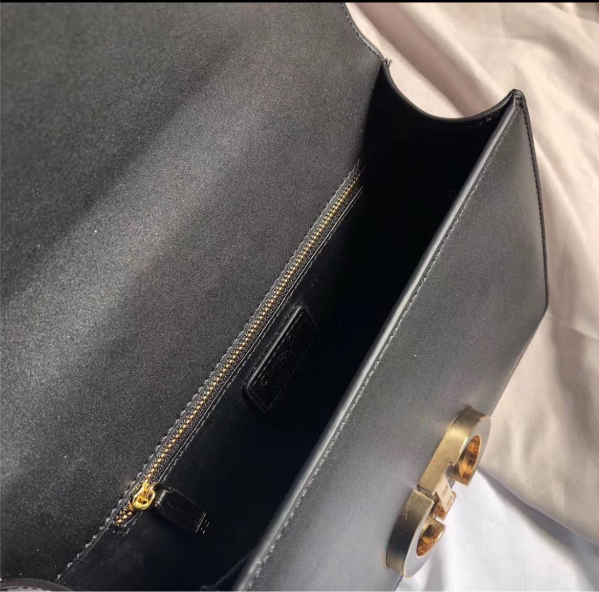 Dior woman shoulder handbag