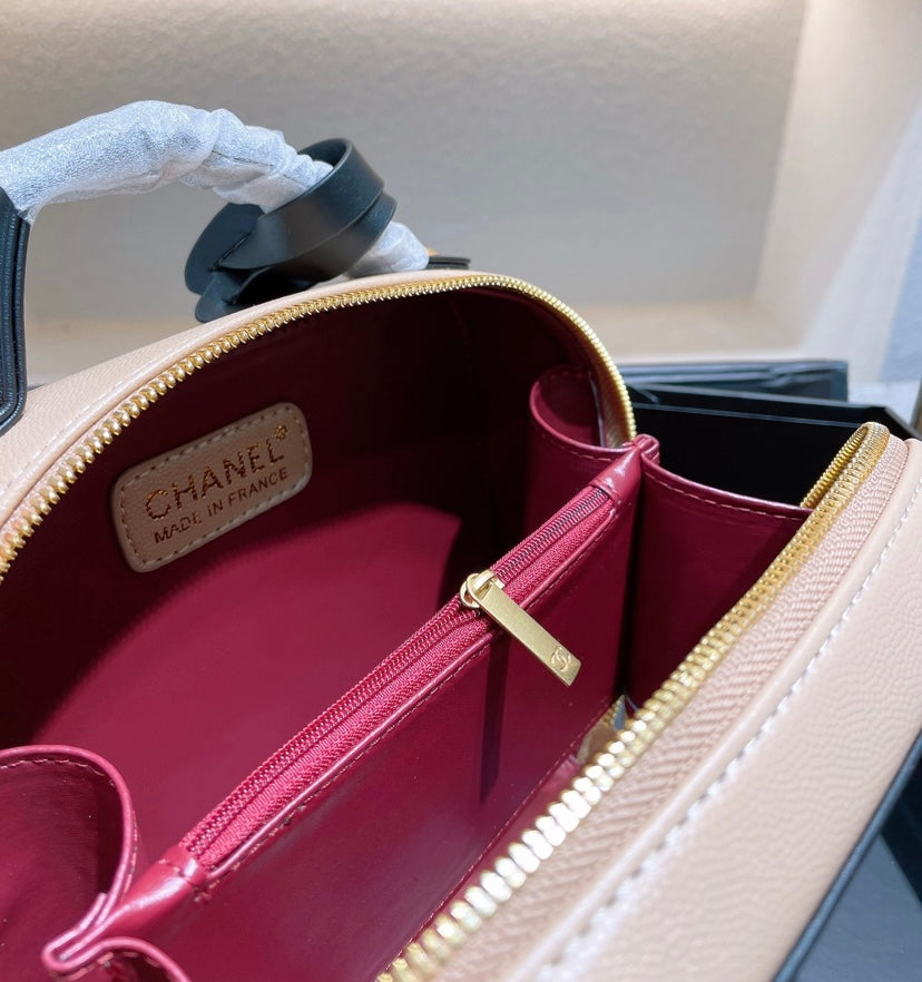 Chanel ladies crossbody