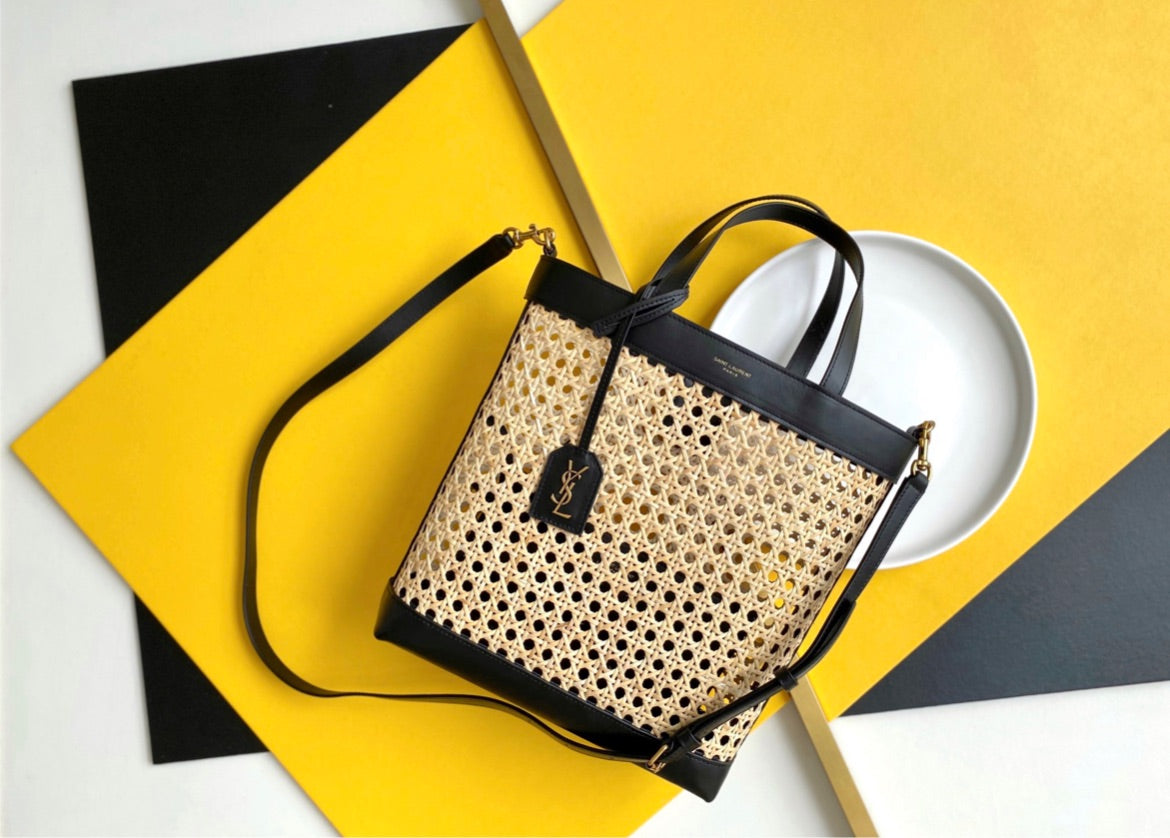 Spring saint Laurent woman shoulder handbag