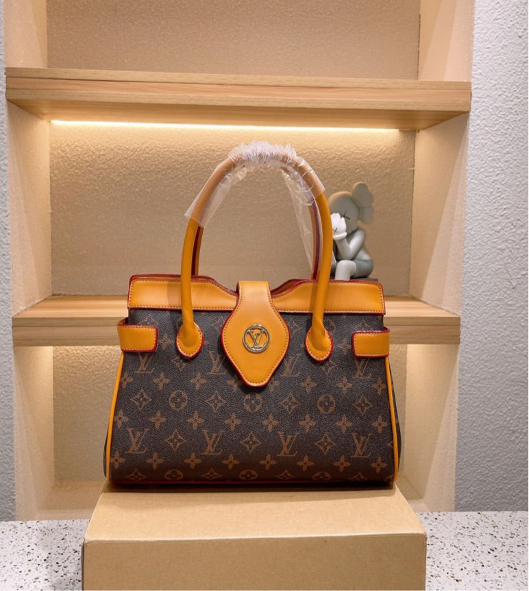LV woman shoulder handbag