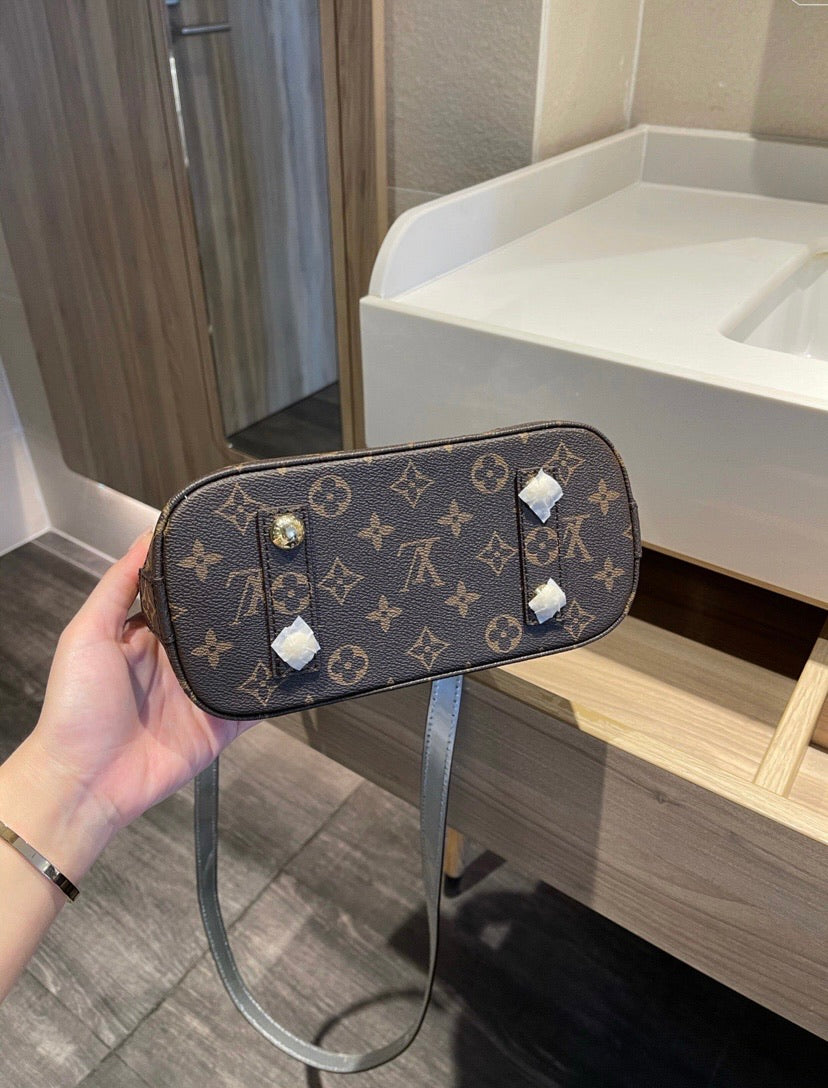 LV ladies shoulder handbag