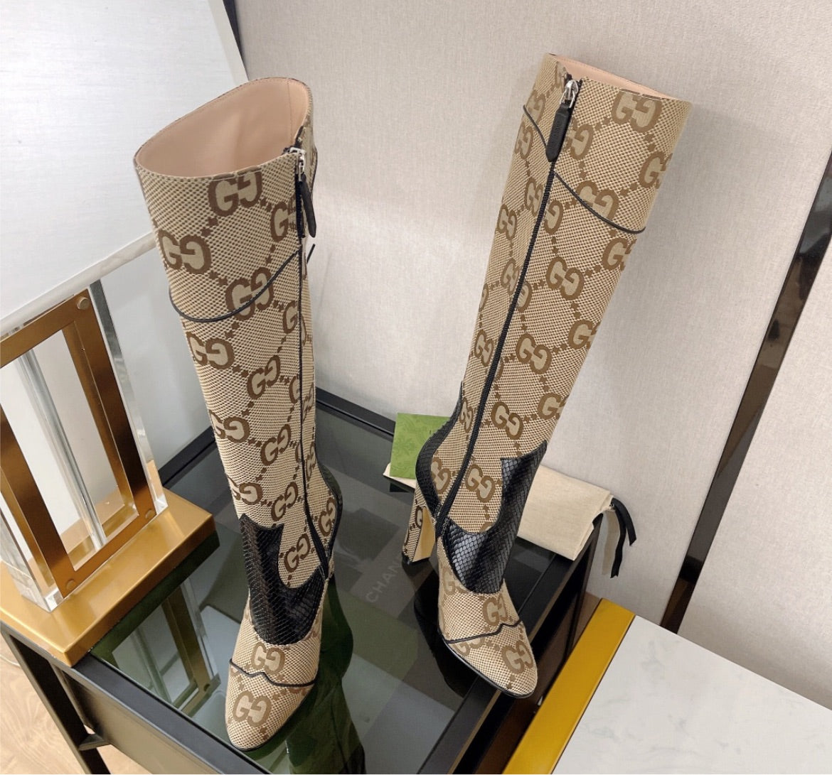 Woman Gucci boots