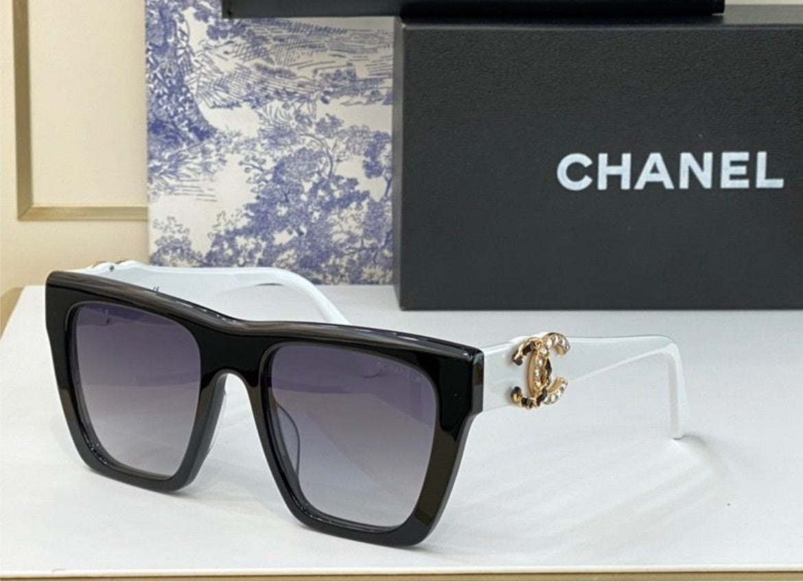 New sunglasses Chanel