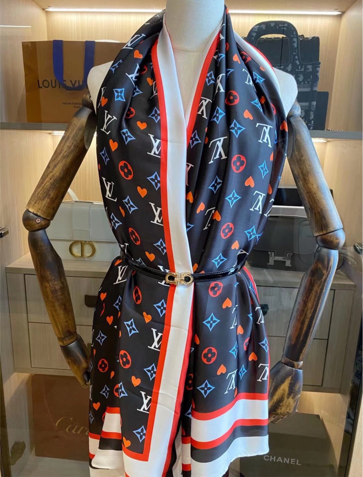 New woman LV scarf