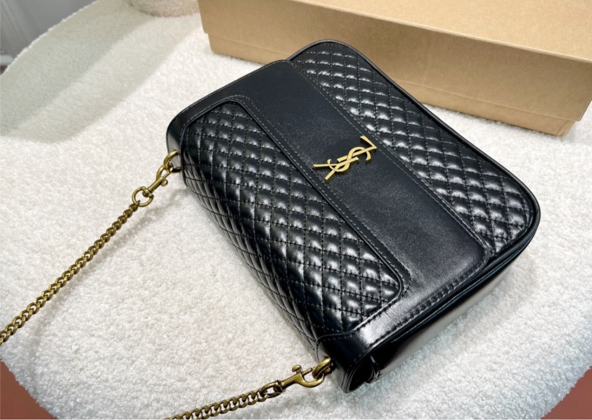 New woman YSL shoulder handbag
