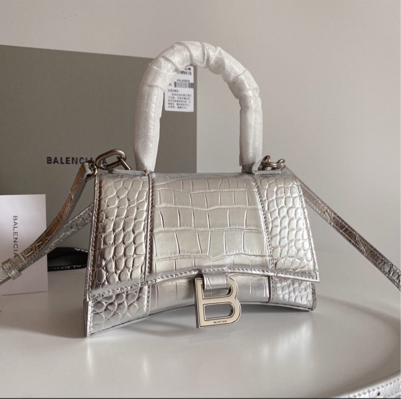 Balenciaga woman shoulder handbag