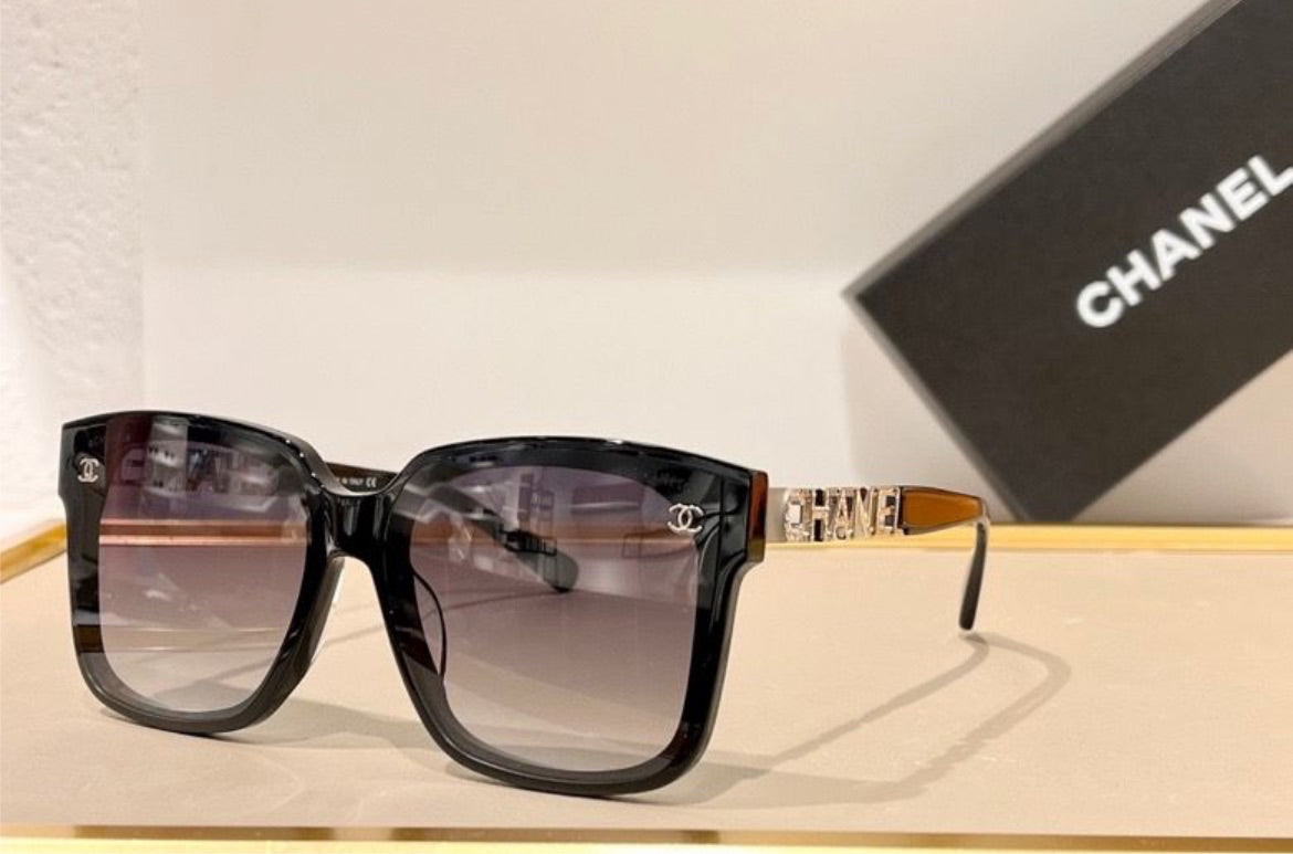 Chanel new woman Sunglasses