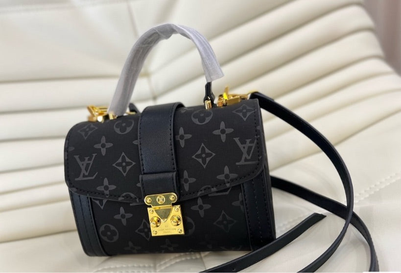 New Black Louis Vuitton woman handbag