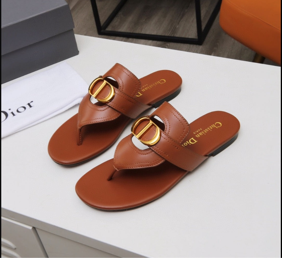 Woman Dior sandals