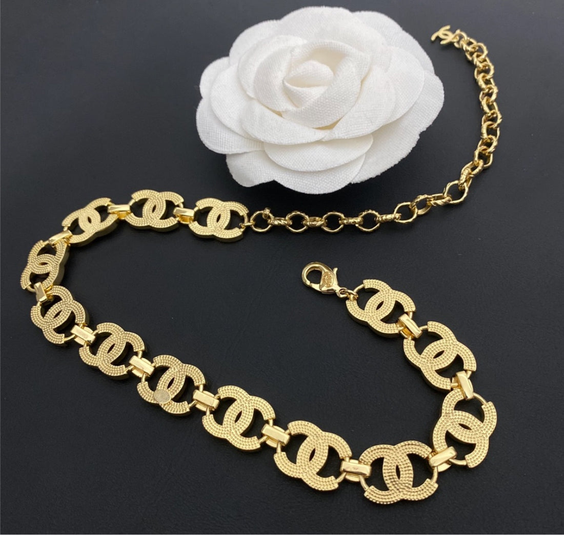 New Gold plate woman necklace