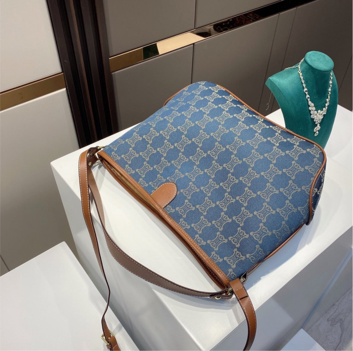 Celine new woman shoulder handbag